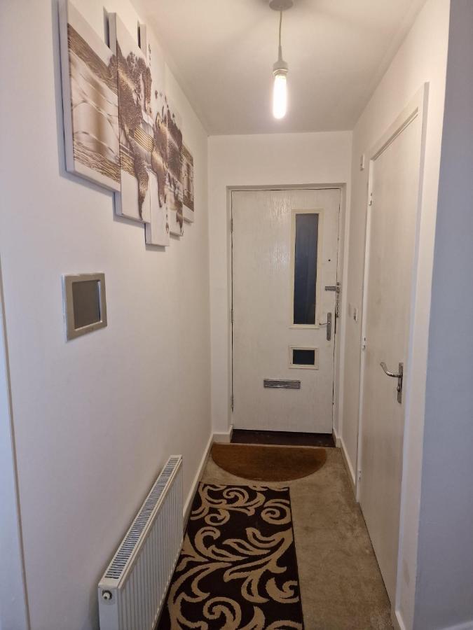 Ko 3 Bed House Apartment Дартфорд Екстериор снимка